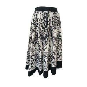 Bohemian Inspired Size L Black & White Floral Paisley Full Flare A-Line Skirt